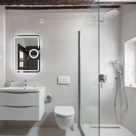 Pescheria Lägenhet *