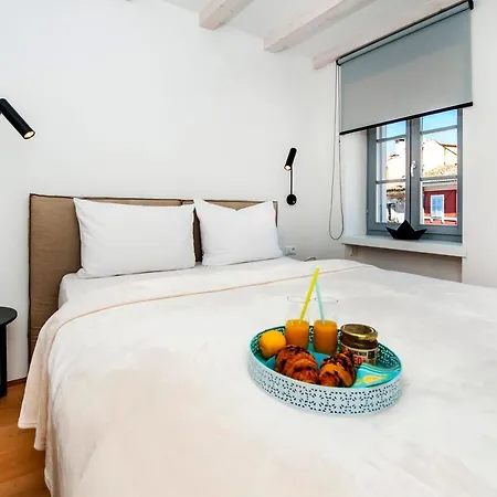 Pescheria Apartment *