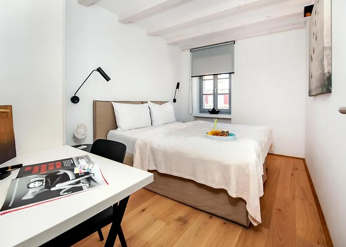 Pescheria Ρόβινι