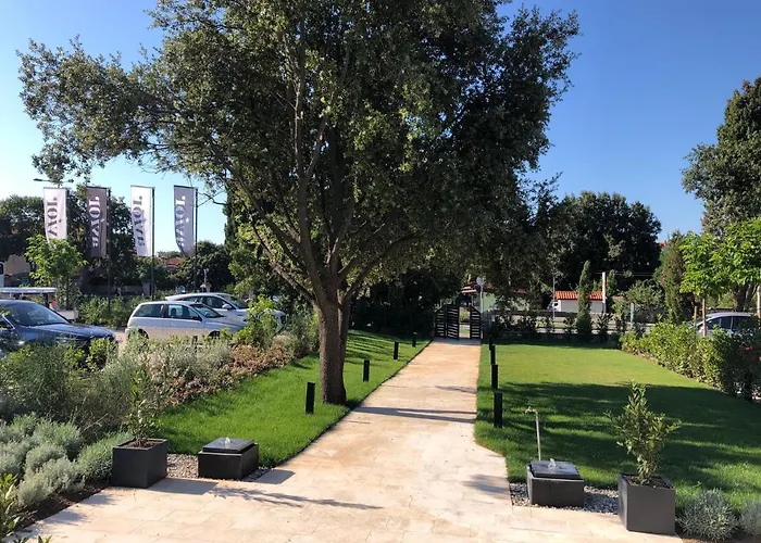 Pescheria * Ρόβινι